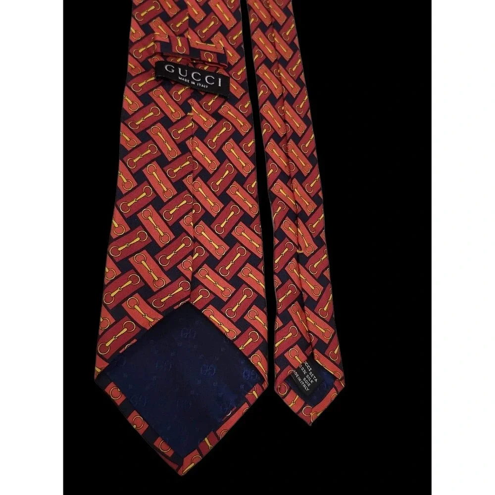Authentic Gucci‎ 100% Silk Made in Italy Tie